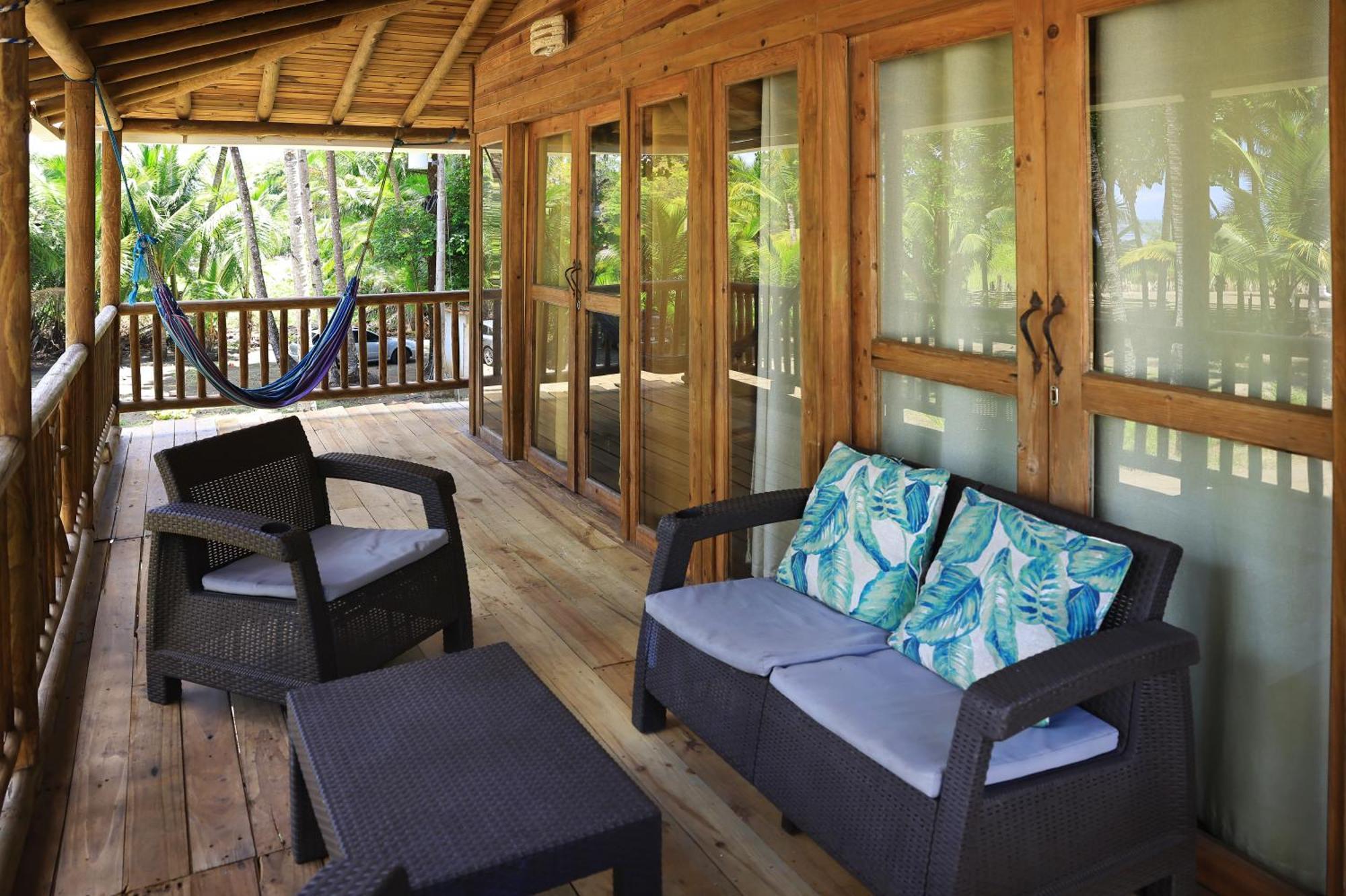 Hotel Oasis & Surf Camp Santa Catalina Εξωτερικό φωτογραφία